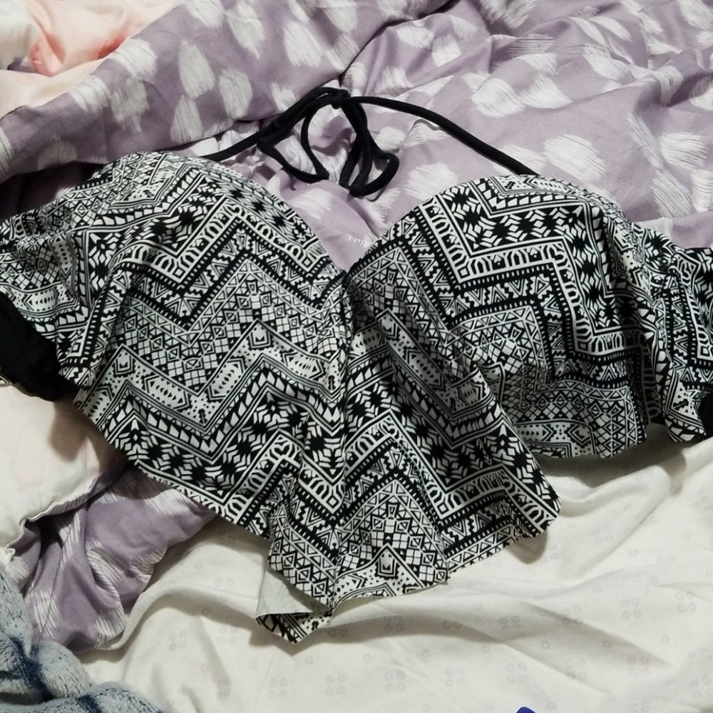 Bathing suit top